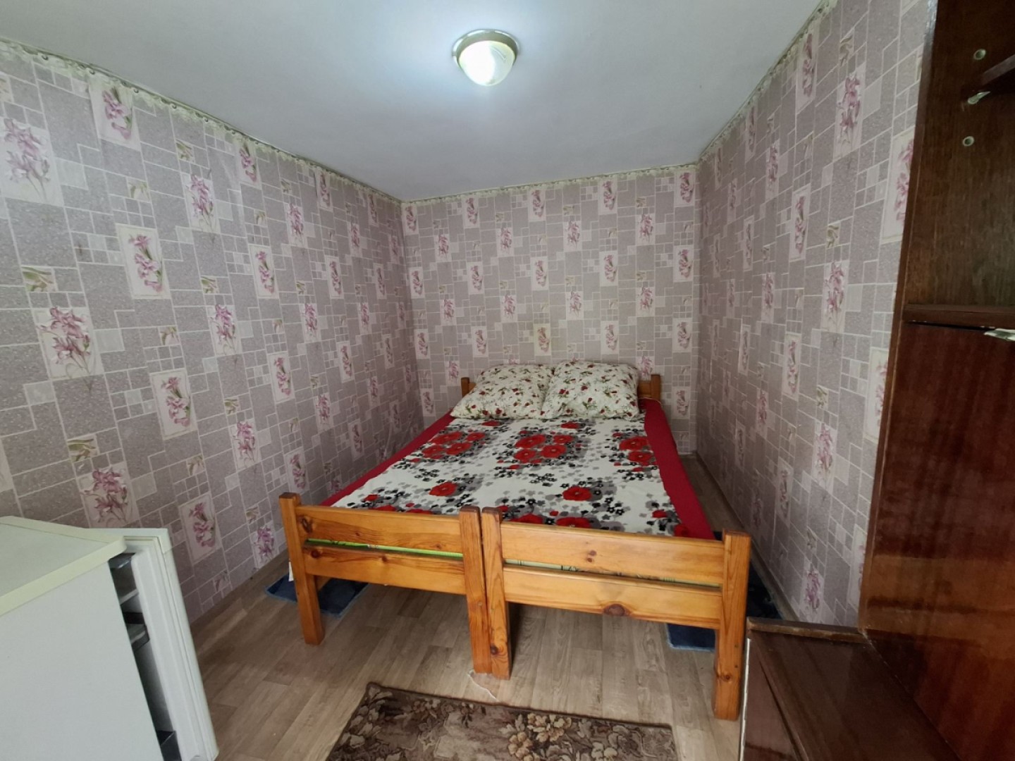 room_photo