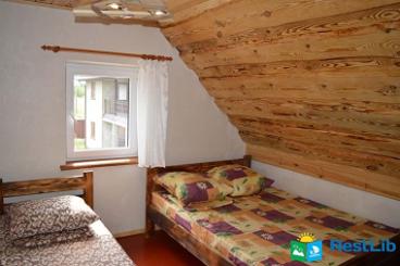 номера нагорі